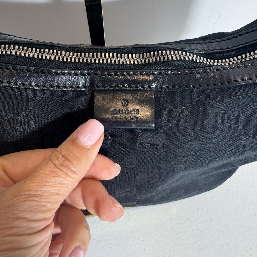 Gucci Black Monogram Shoulder/Crossbody Bag - Picture 3 of 11